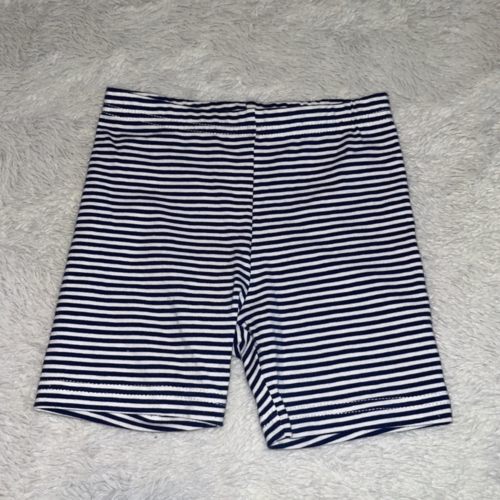 (3 for $10) carters striped 12 month shorts
